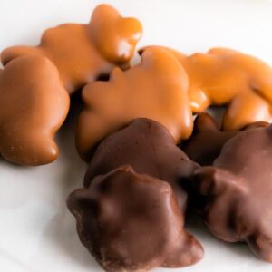 Almond cluster 4 pack
